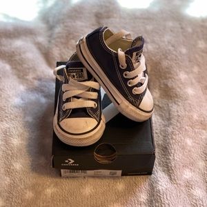Infant Navy Converse